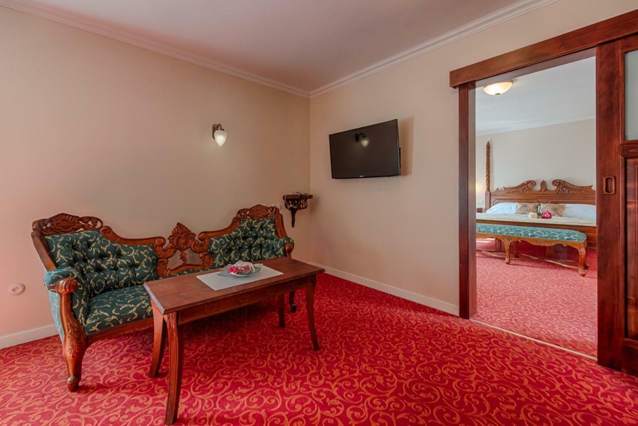 Hotel Zlaty Orel Ostravice Ngoại thất bức ảnh
