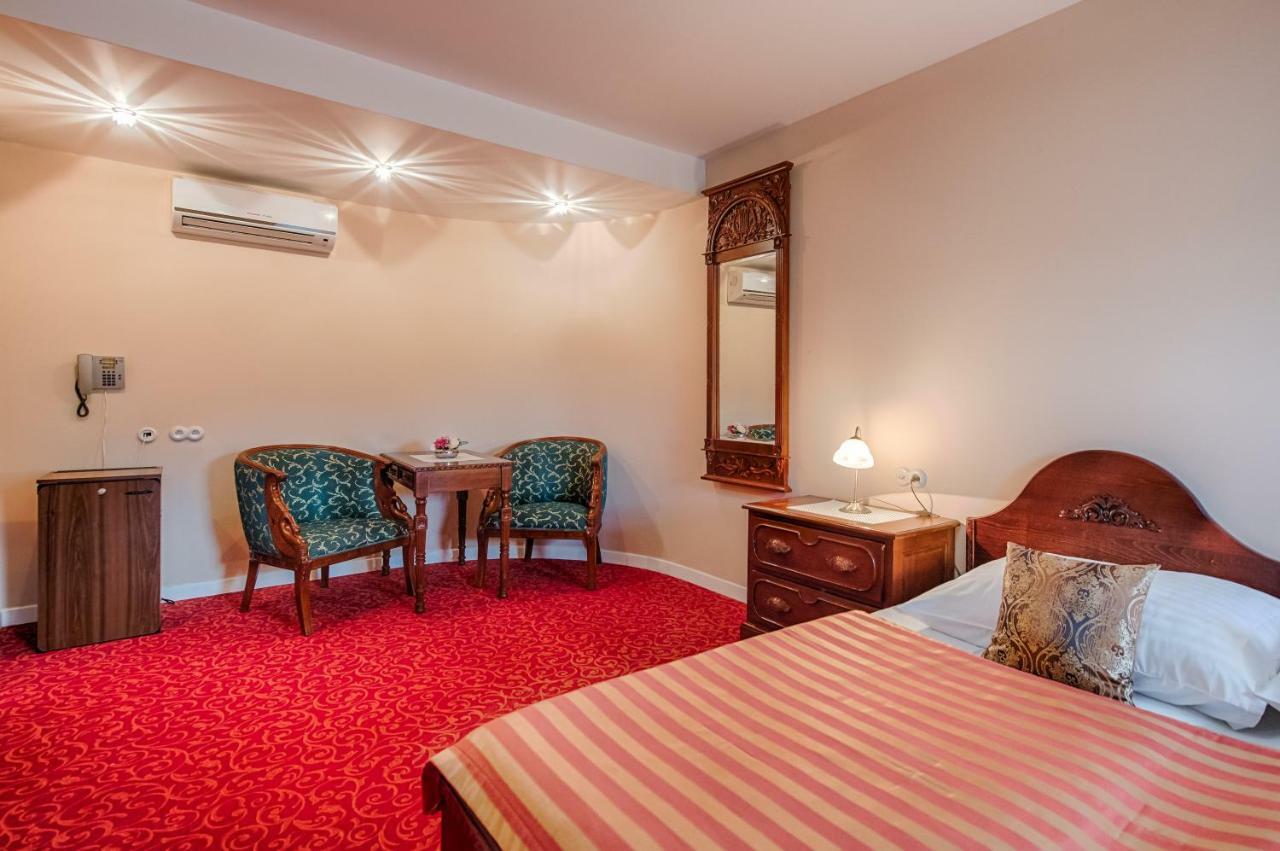 Hotel Zlaty Orel Ostravice Ngoại thất bức ảnh