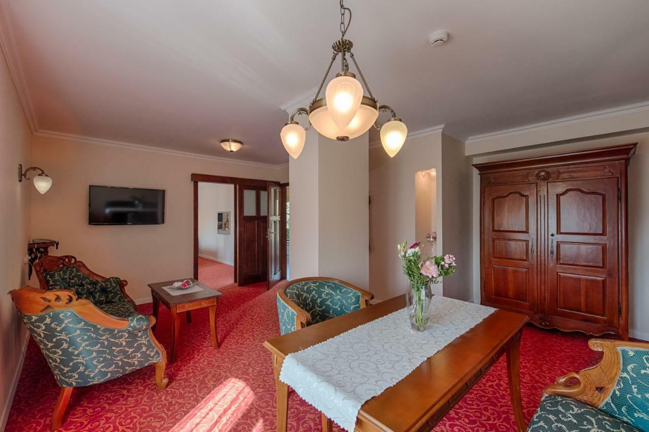 Hotel Zlaty Orel Ostravice Ngoại thất bức ảnh
