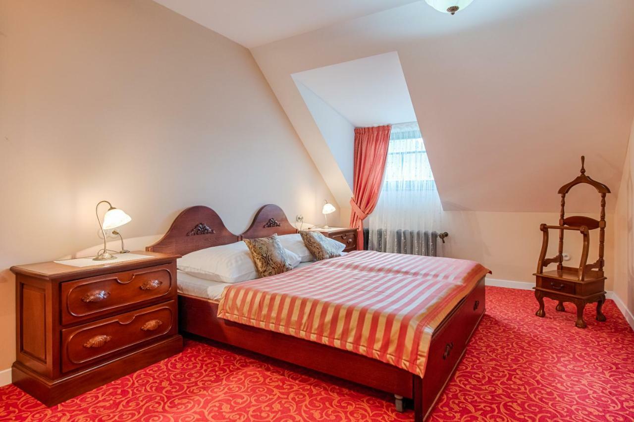 Hotel Zlaty Orel Ostravice Ngoại thất bức ảnh