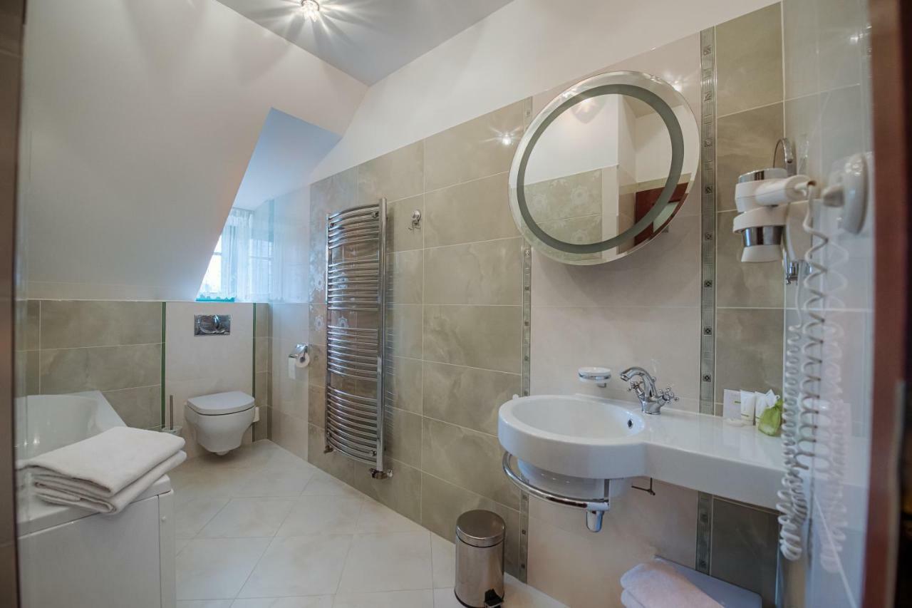 Hotel Zlaty Orel Ostravice Ngoại thất bức ảnh