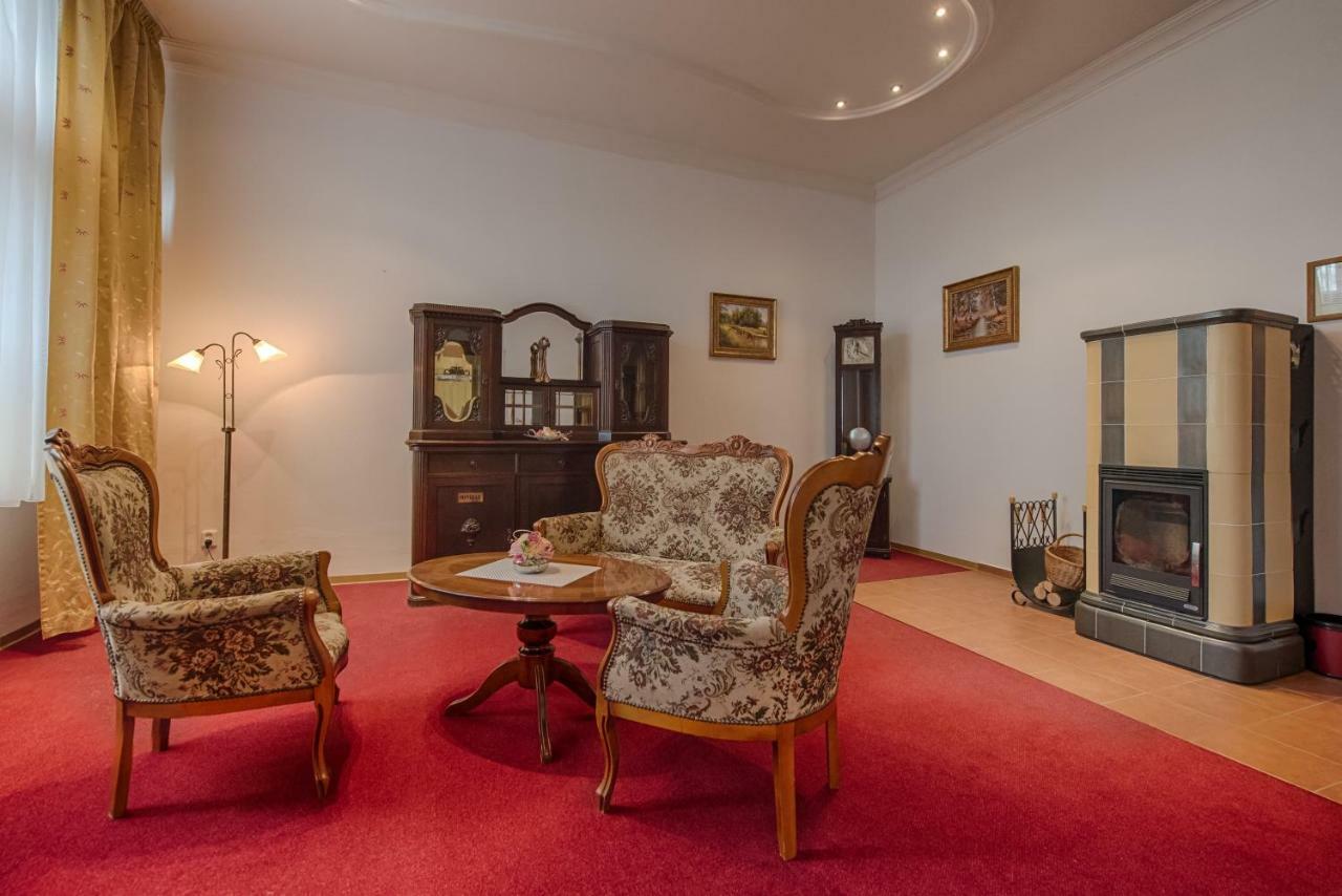 Hotel Zlaty Orel Ostravice Ngoại thất bức ảnh